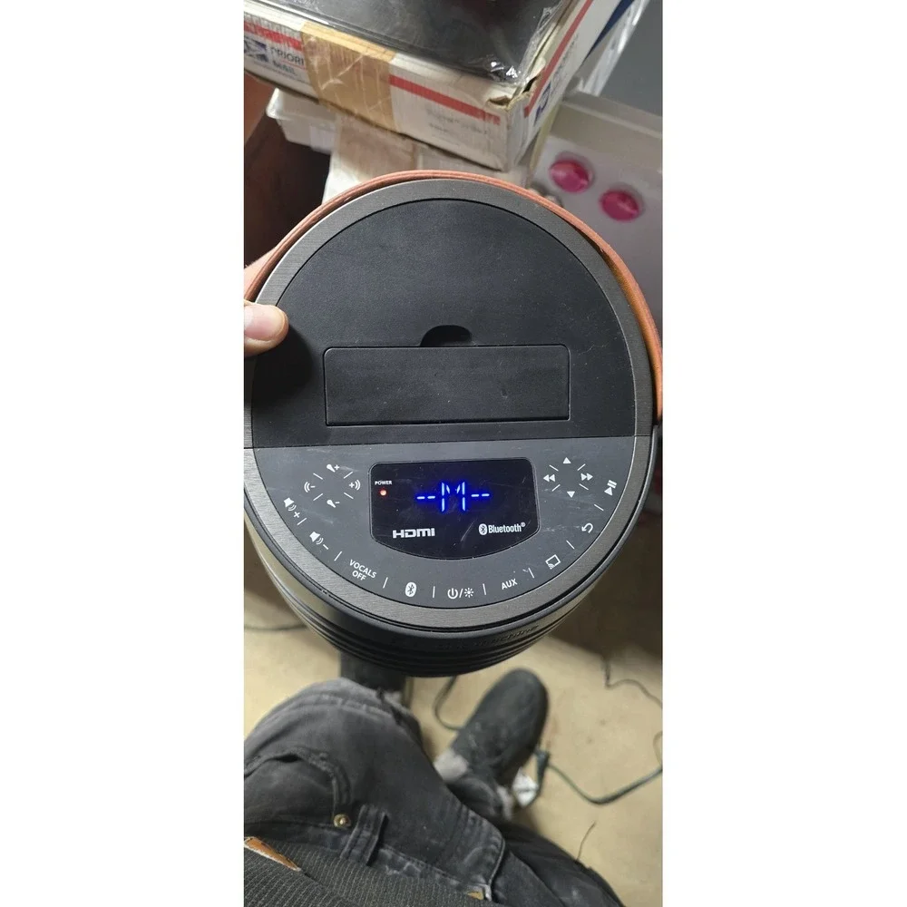 Singing Machine SingCast One karaoke system. No Microphone